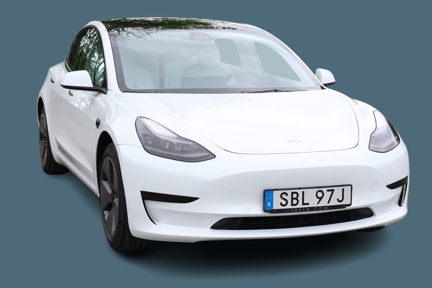 Bild 2 av Tesla Model 3 Standard Range 283hkr Dragkrok / Vinterhjul / Svart & Vit reducerad Premiuminteriör