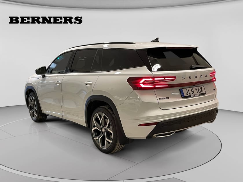 Bild 3 av Škoda Kodiaq 7-Seater Sportline TDI Dsg 4X4 / Adaptiv Chassi / 7 Sits /