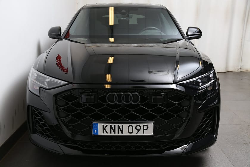 Bild 4 av Audi RS Q8 RSQ8 600hk Massage B&O Sportavgas 23" Drag Nybilsgaranti