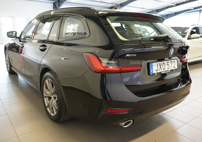 Bild 5 av BMW 330e xDrive Touring Steptronic Sport line/B-KAMERA/DRAG/GPS