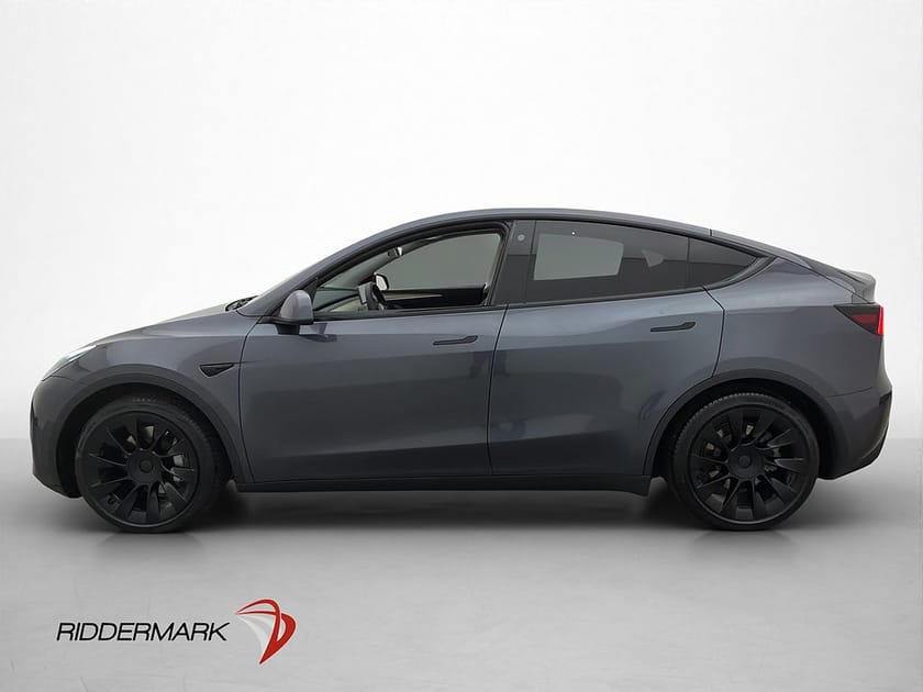 Bild 5 av Tesla Model Y Standard Range RWD 299hk Autopilot  Kamera MOMS