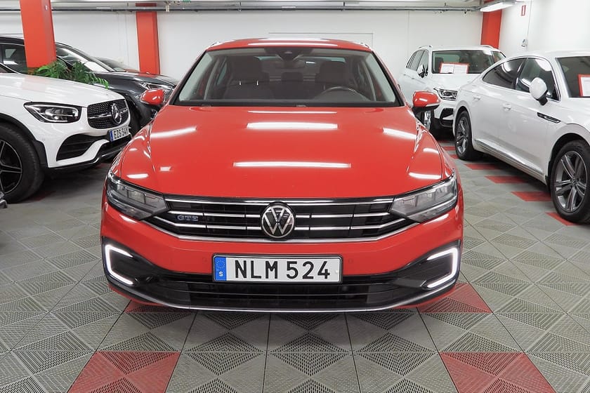 Bild 3 av Volkswagen Passat GTE 1.4 TSI SoV Hjul Värmare Laddhybrid Carplay Sedan