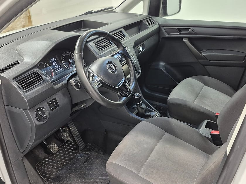 Bild 2 av Volkswagen Caddy Van SKÅP TDI 75HK