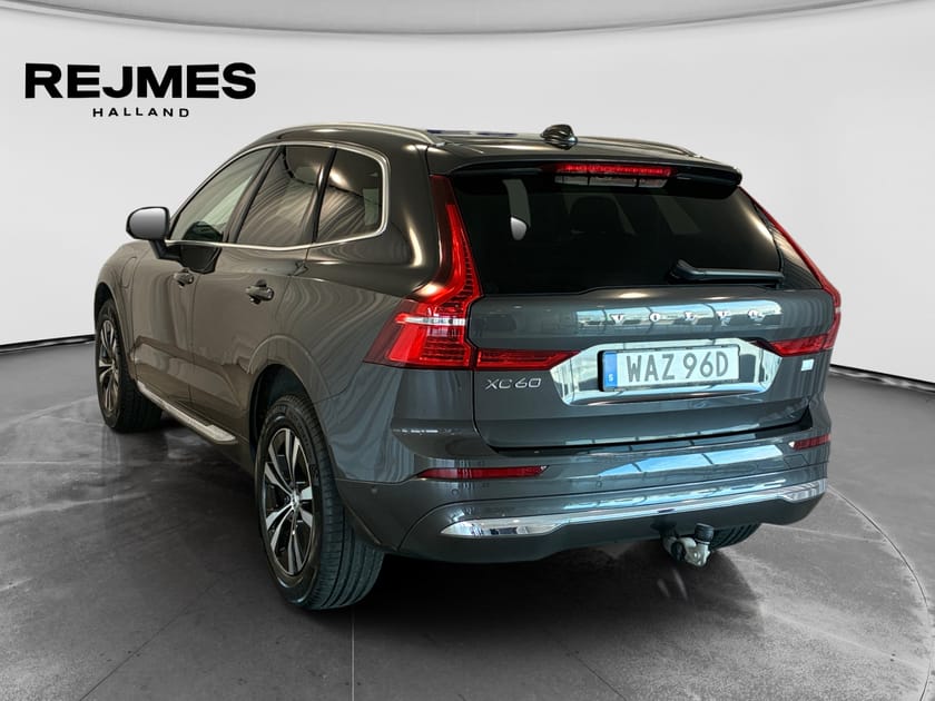 Bild 2 av Volvo XC60 Recharge T6 II Core Edition | 360 Kamera | Dragkrok |
