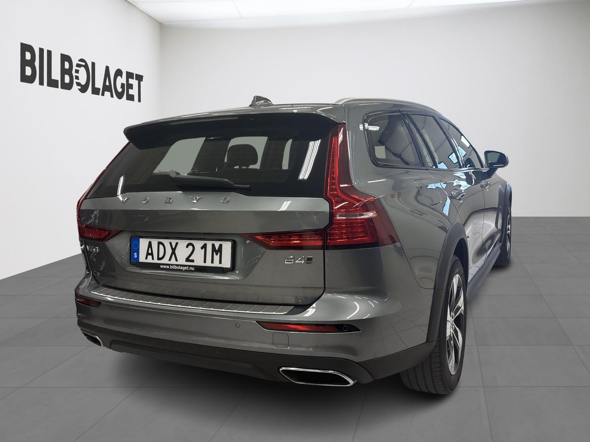 Volvo V60 2021 - miniatyr 4