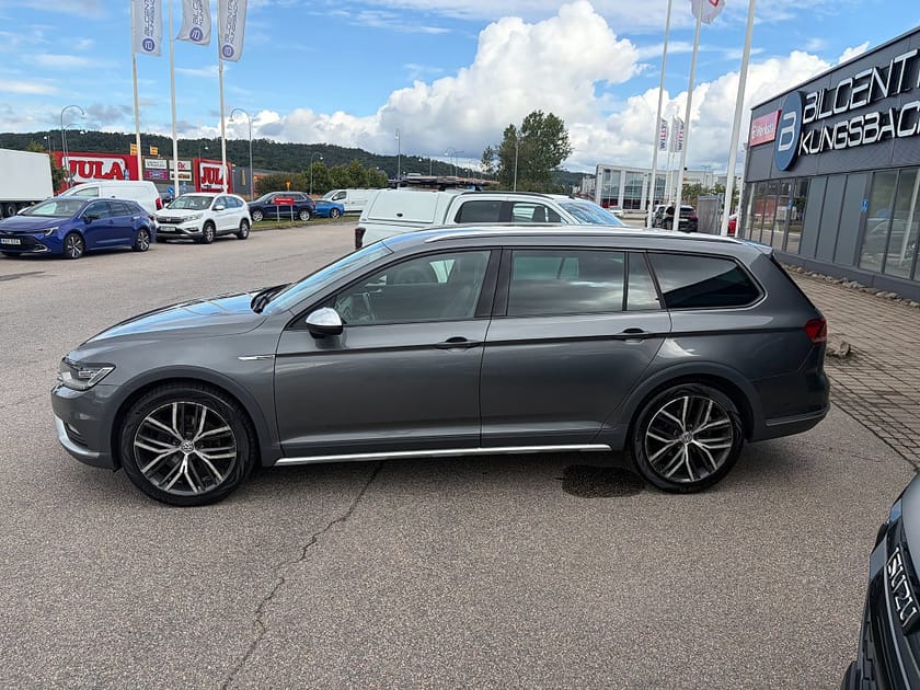 Bild 3 av Volkswagen Passat Alltrack 2.0TDI 4Moti,Alltrack,AUT,Läder,Drag,Värmare,Backkamera