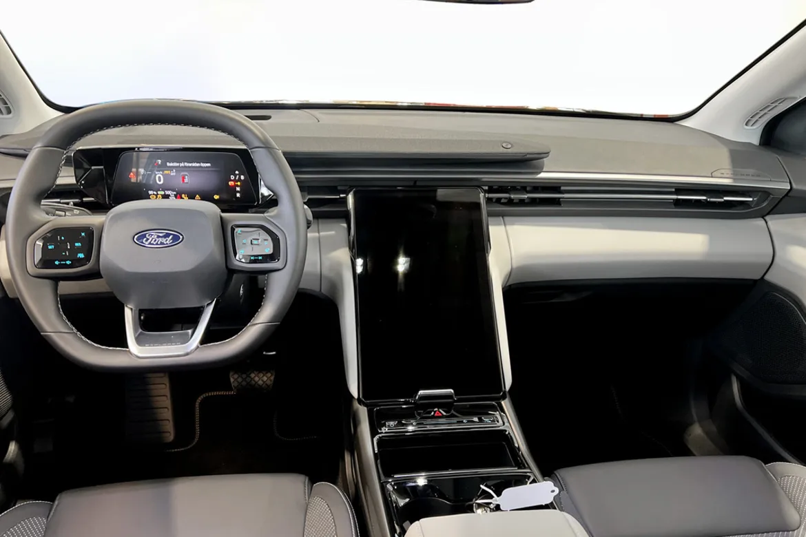 Ford Explorer EV Extended Range RWD