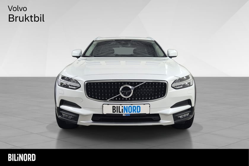 Bilde 2 av Volvo V90 Cross Country D4 190hk AWD aut Luft, Krok, Harman Kardon, 360, HUD+++