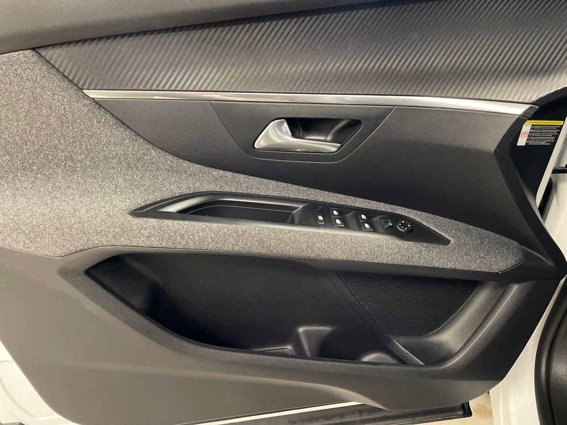 Peugeot 3008 2017 - miniatyr 11