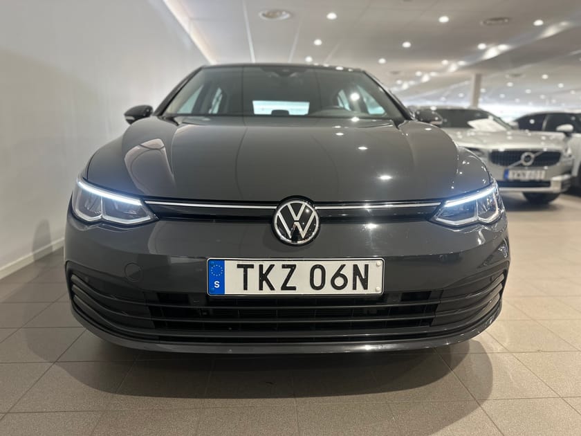 Bild 2 av Volkswagen Golf 1.5 eTSI ACT DSG