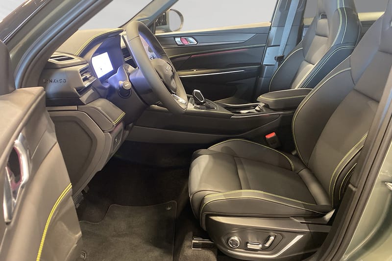 Lynk & Co 01 PHEV