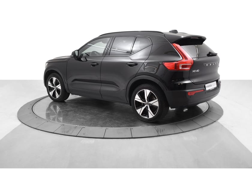 Bilde 5 av Volvo XC40 P8 AWD Recharge 408 HK/360 g.k./Panorama Soltak/Hengerfeste