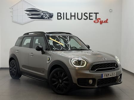 MINI Countryman Cooper SE ALL4 224hk Pano/HK/Navi/Bkamera/HUD/Läder