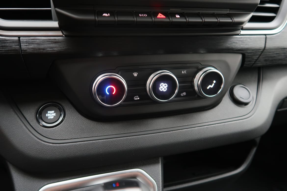 Renault Trafic 2024 - miniatyr 10