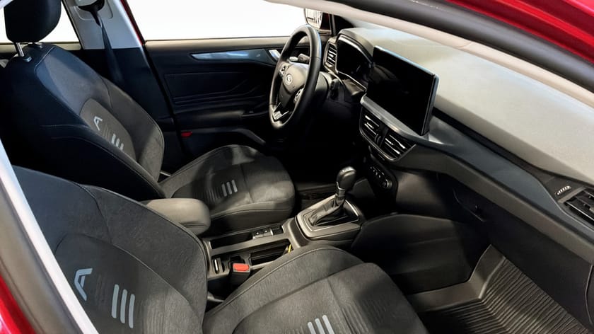 Bild 3 av Ford Focus Active Kombi 1.0 EcoBoost Hybrid E85 | Backkamera & Nav