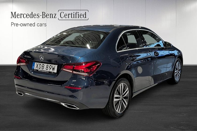 Bild 4 av Mercedes-Benz A 250 e Sedan 8G-DCT B-kam Navi