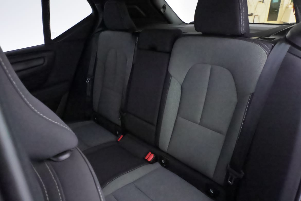 Volvo XC40 2024 - miniatyr 18