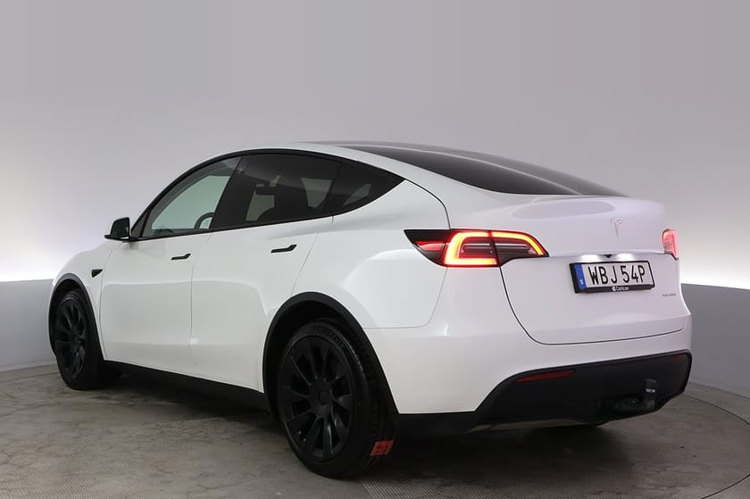 Bild 4 av Tesla Model Y Long Range AWD Autopilot 20" Pano Drag