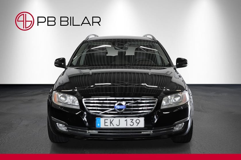 Bild 3 av Volvo V70 D4 AWD 181hk Summum Business Edition Läder Drag VOC