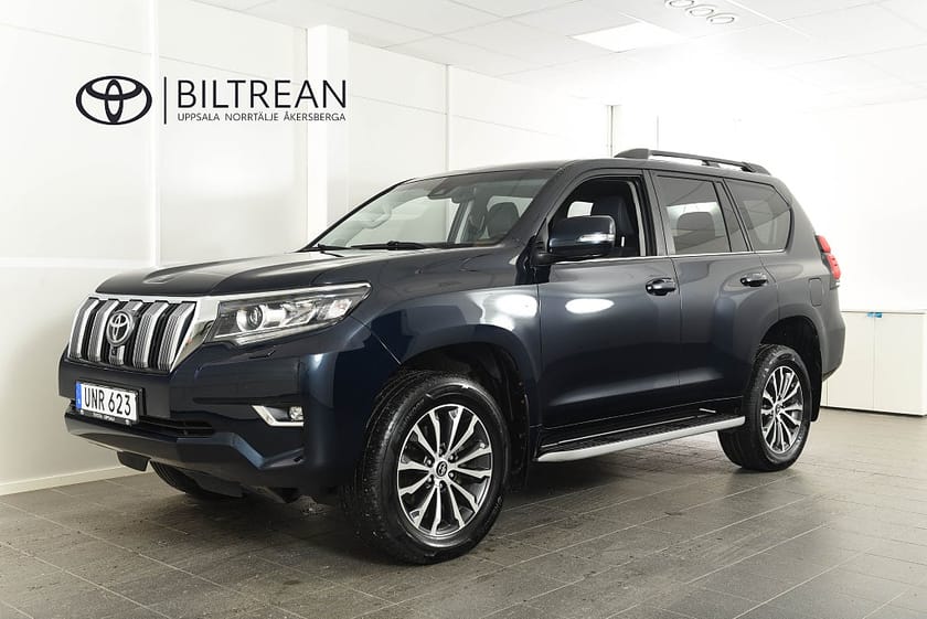 Bild 1 av Toyota Land Cruiser 150 2,8 4WD Invincible 7-sits Offroad Visibility Drag