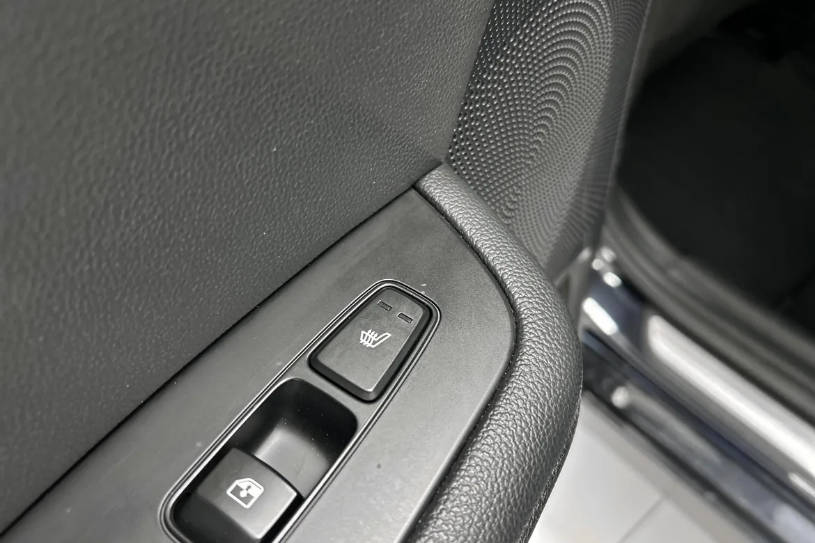 picture of a car