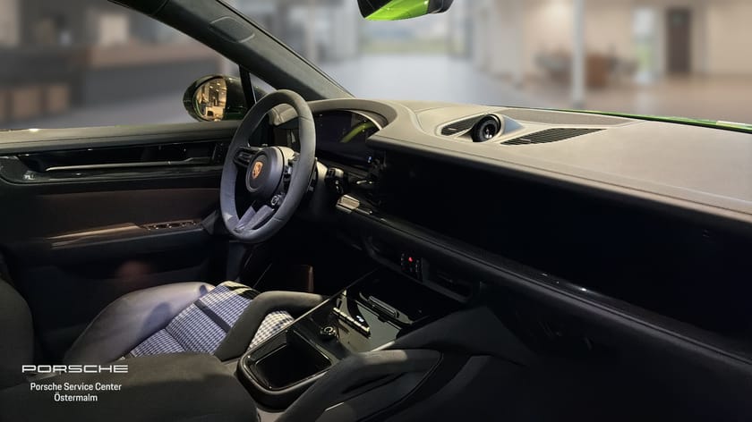 Bild 4 av Porsche Cayenne GTS Coupé Paint to sample