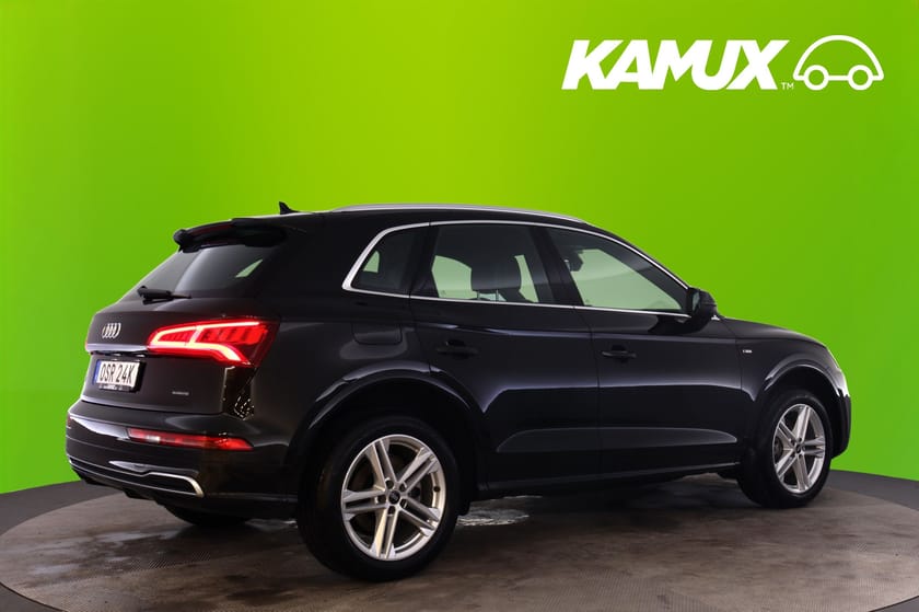 Bild 2 av Audi Q5 40 TDI quattro S-Line GPS Cockpit Drag Matrix Värm Adpt Fart CarPlay