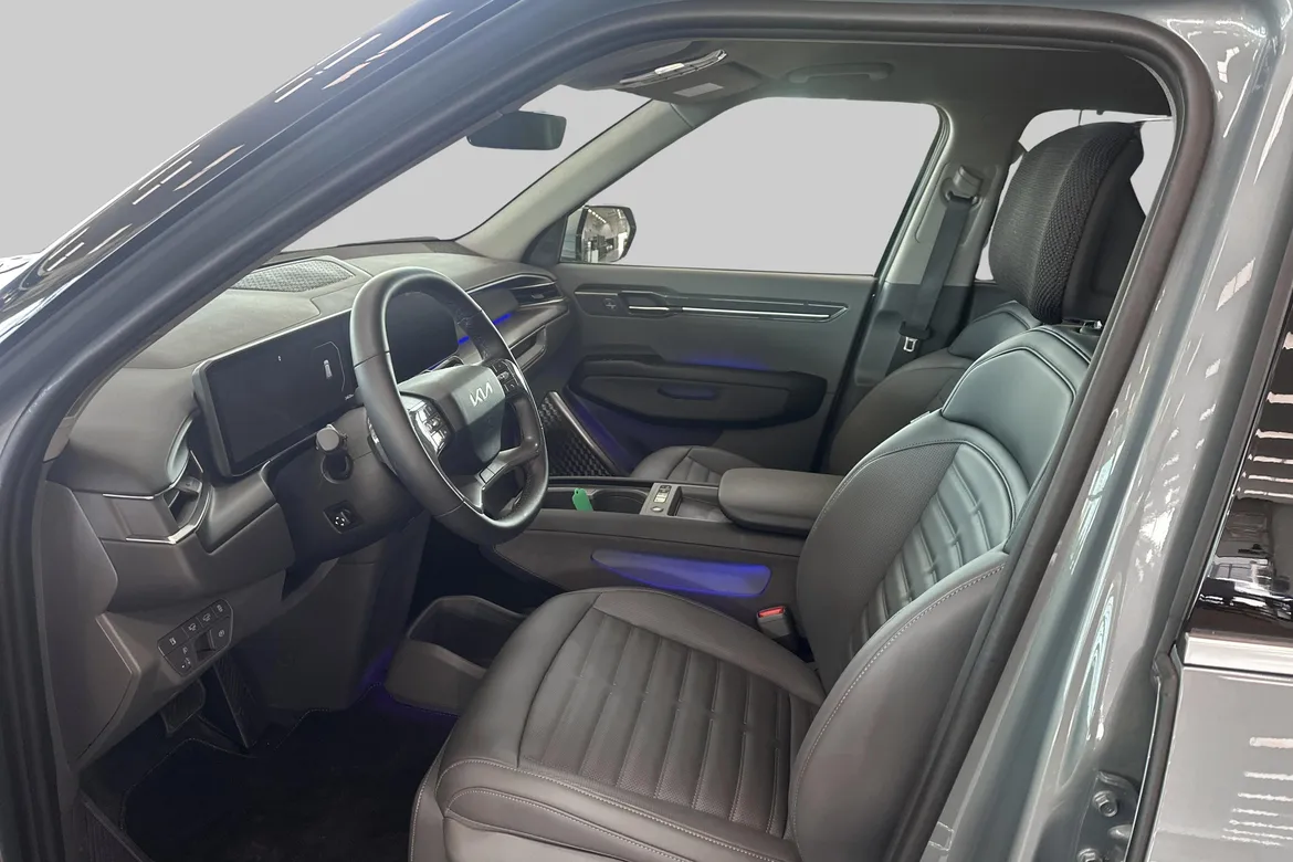 picture of a car