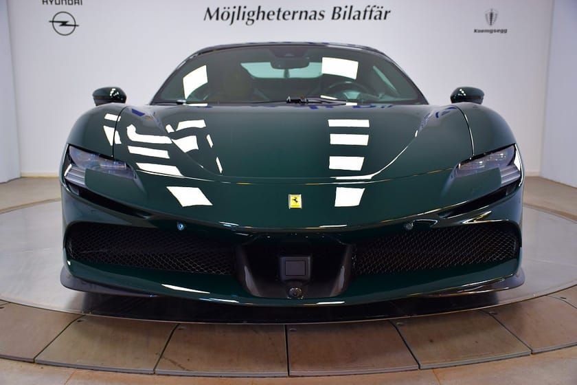 Bild 3 av Ferrari SF90 Spider Assetto Fiorano/ Verde British Racing