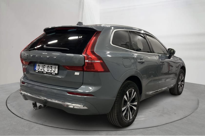 Bild 3 av Volvo XC60 T6 AWD Recharge 350hk Core Bright Pano Läder