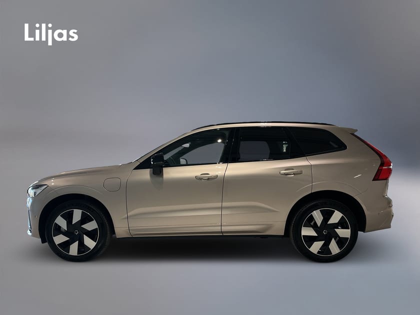 Bild 3 av Volvo XC60 T8 AWD Ultra Dark//Bowers & Wilkins//