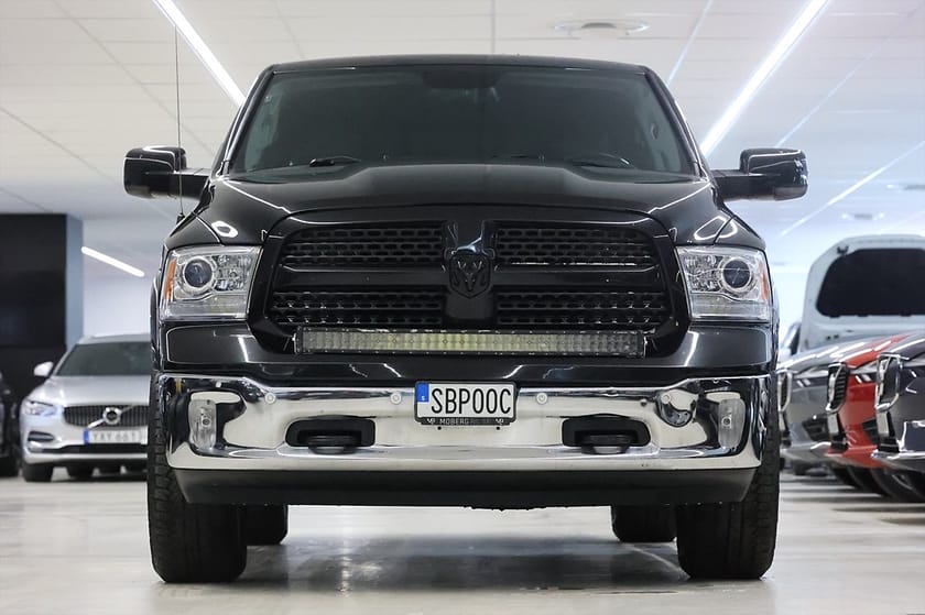 Bild 5 av RAM 1500 Crew Cab 5.7 V8 4x4 395hk Laramie Alpine Läder Drag