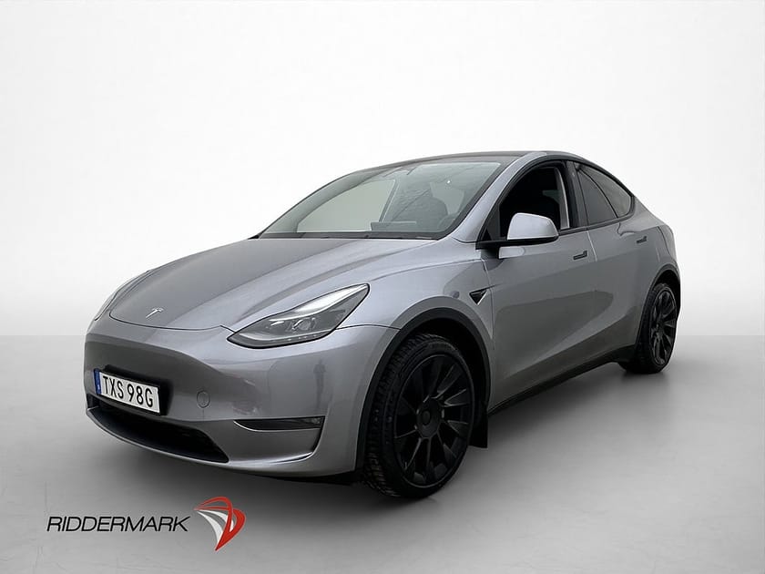 Bild 3 av Tesla Model Y Long Range AWD Svensksåld Autopilot DRAG