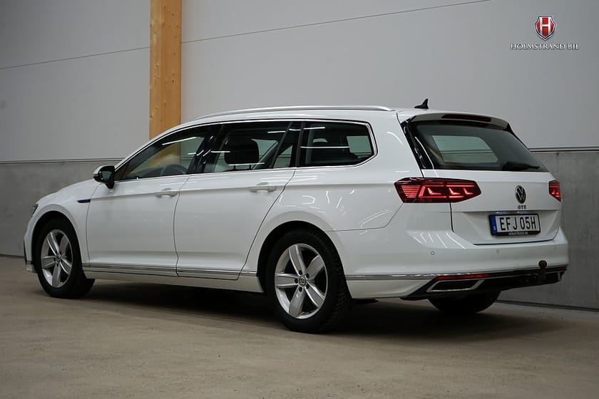 Bild 3 av Volkswagen Passat Sportscombi GTE Executive Cockpit Drag B-värme Rattvärme Matrix
