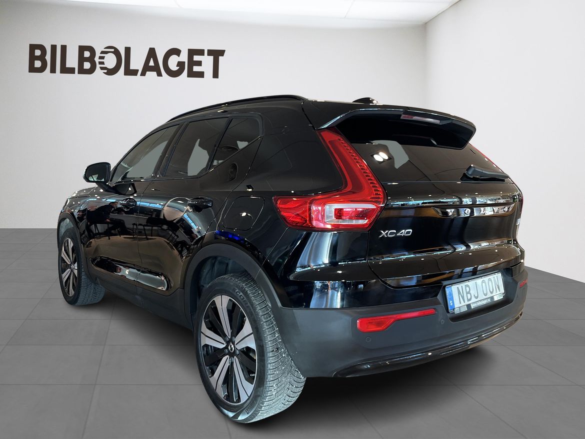 Volvo XC40 2023 - miniatyr 3