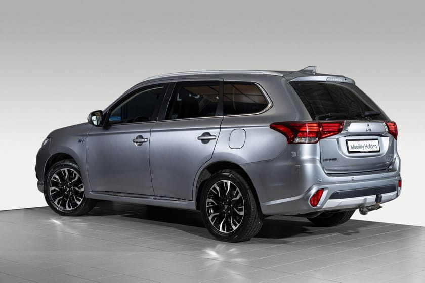 Bilde 2 av Mitsubishi Outlander PHEV H.feste/Skinn/S.historikk