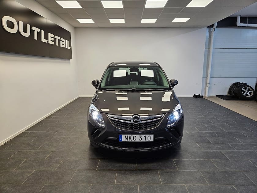 Bild 4 av Opel Zafira Tourer 7 sits OPC Line 2.0 CDTI 170hk Xenon Drag PDC