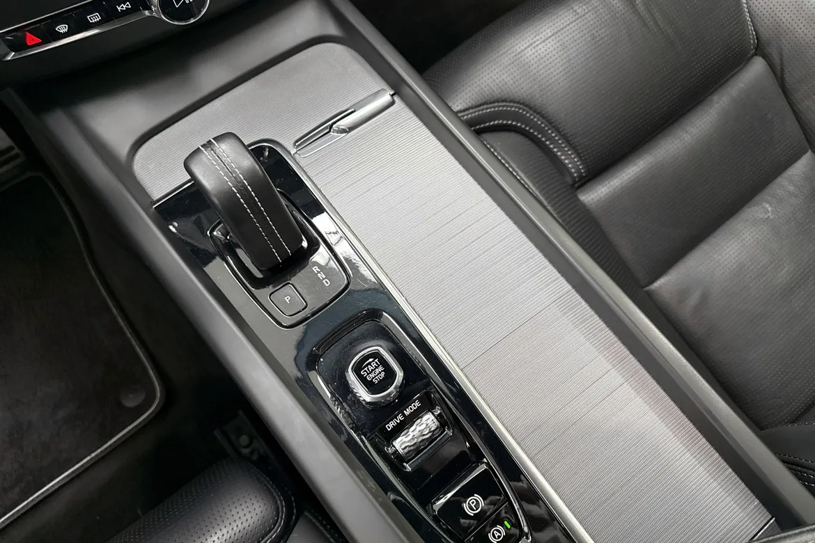 picture of a car