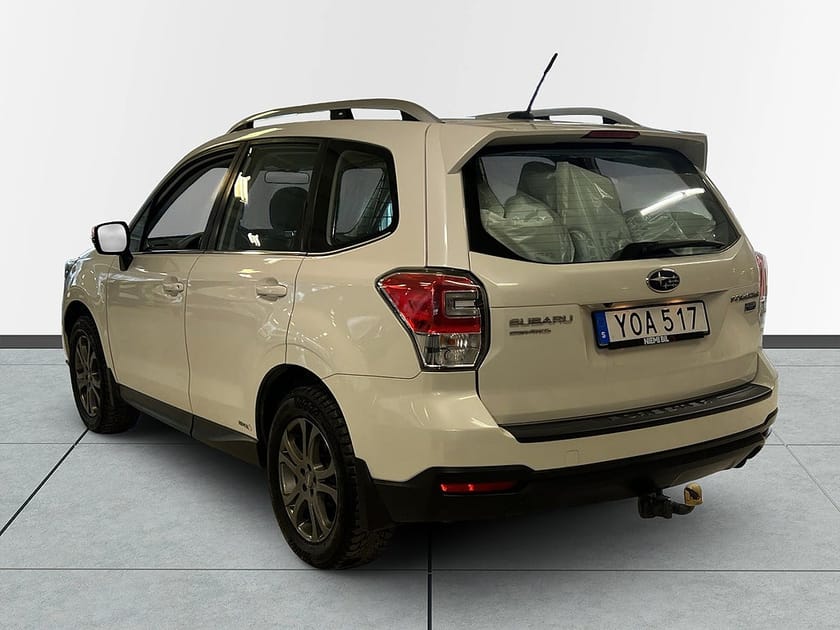 Bild 5 av Subaru Forester 2.0 4WD Aut Mvärm Drag Bkamera Elstol Rattvärme S&V
