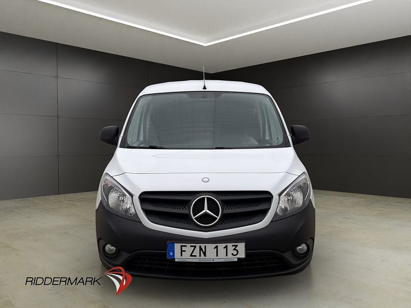 Bild 5 av Mercedes-Benz Citan 109 CDI Ny-Kamrem PDC Drag Bluetooth Moms
