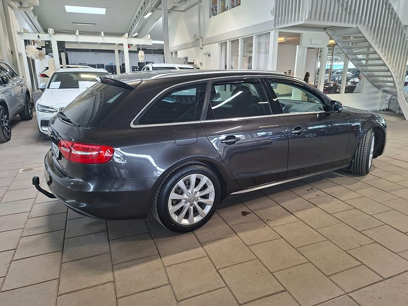 Bild 3 av Audi A4 Avant 2.0 TDI 190 clean Q  S Tronic S-Line Alpine Edt.
