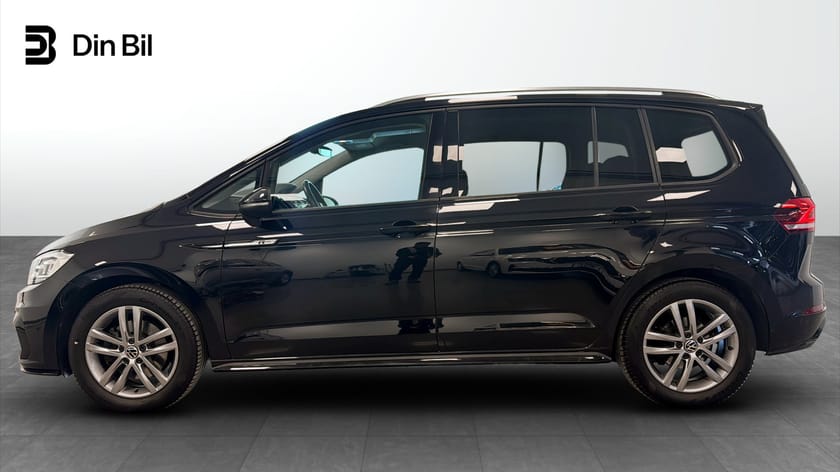 Bild 2 av Volkswagen Touran 7-seater TSI150 DSG R-Line/7sits/Plus/Drag/P-värmare