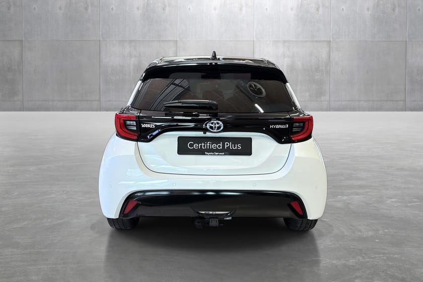 Bilde 4 av Toyota Yaris Hybrid 1,5 Bensin Style Tech bi-tone Panorama