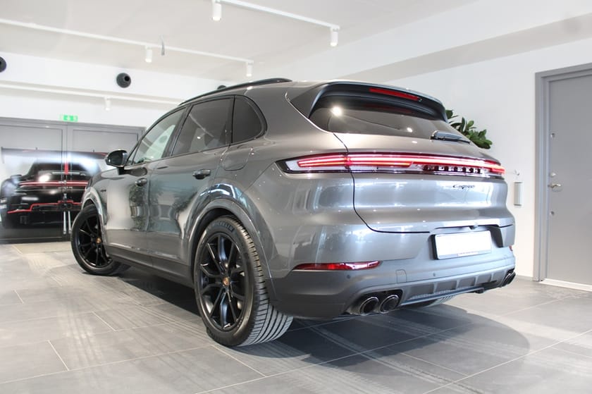 Bild 2 av Porsche Cayenne E-Hybrid 