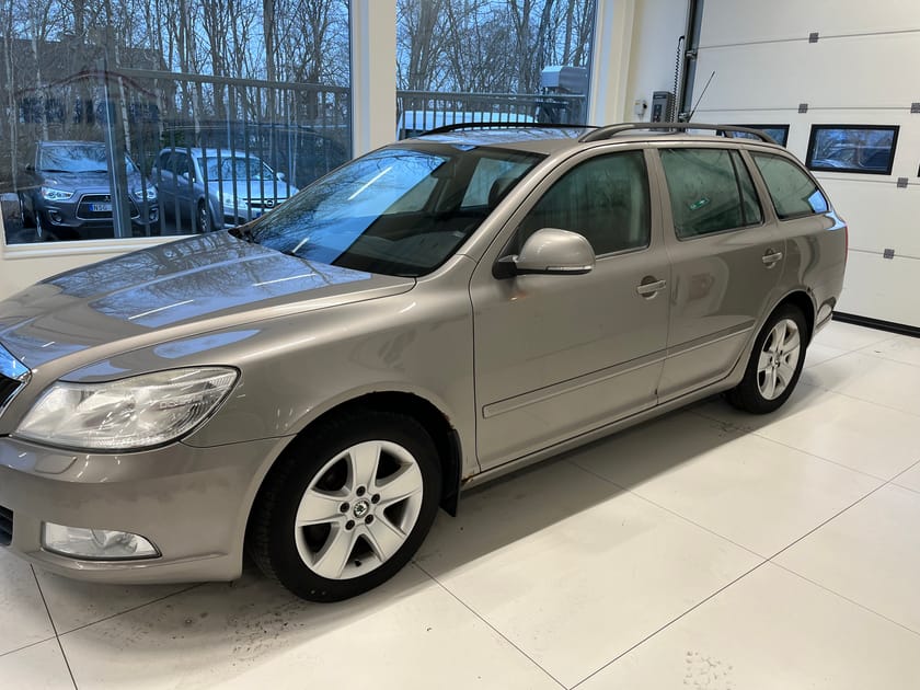 Bild 2 av Škoda Octavia Kombi 