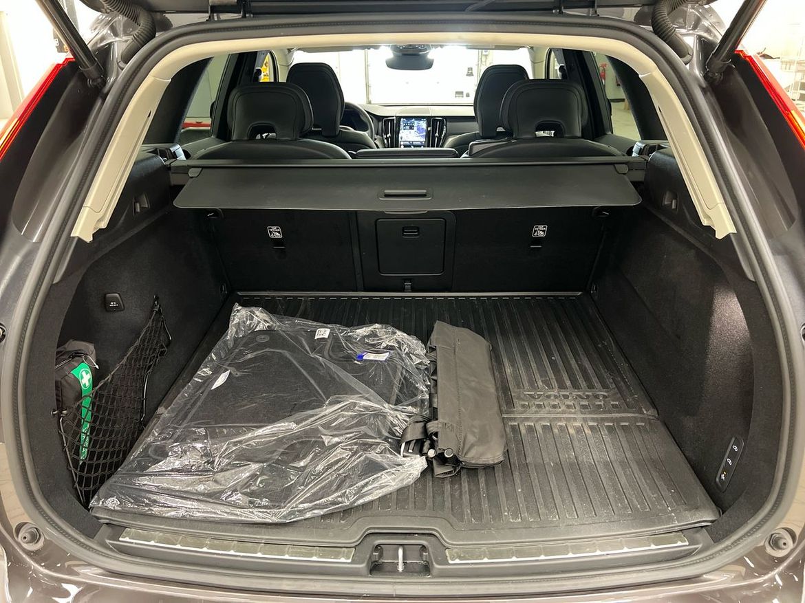 Volvo XC60 2025 - miniatyr 25