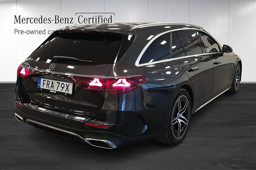 Bild 3 av Mercedes-Benz E 300 T e AMG Drag 360 Distronic Carplay