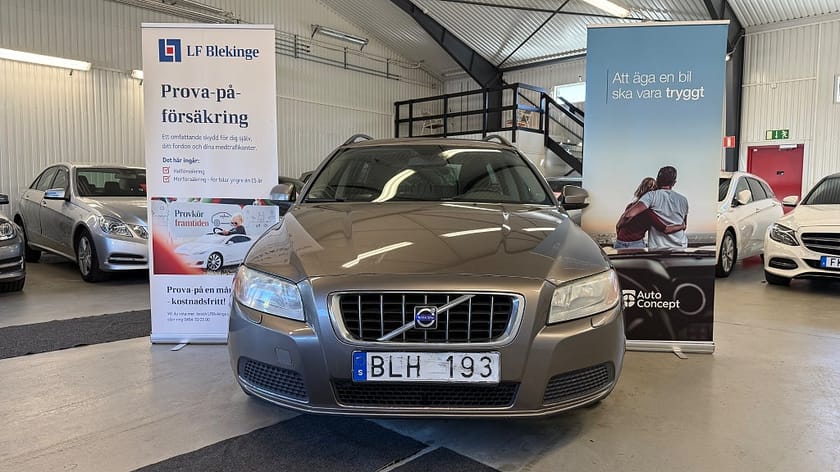 Bild 3 av Volvo V70 2.0F Powershift, 145hk Kinetic