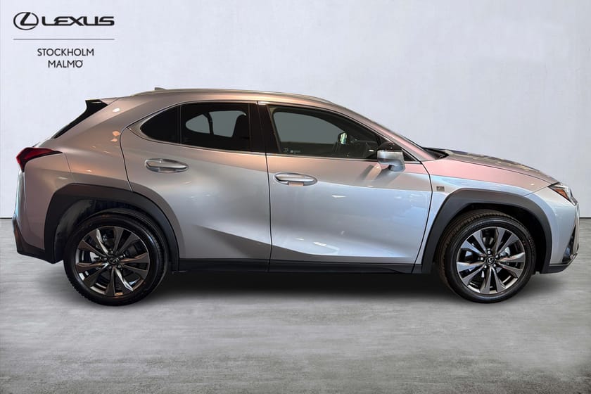 Bild 4 av Lexus UX 300h F Sport Design 199hk P-värm Navi Keyless Backkamera