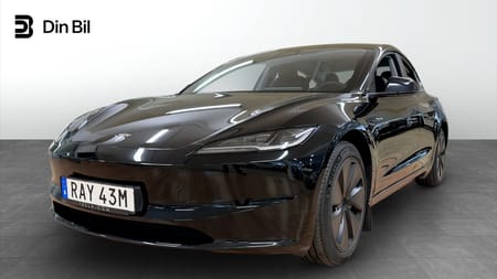 Tesla Model 3 Long Range AWD 498 hk/Panorama/Auto pilot/S+V-hjul